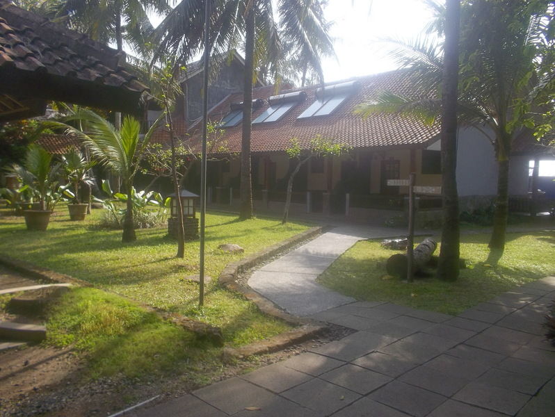 Sunrise Hotel Beach Pangandaran Εξωτερικό φωτογραφία